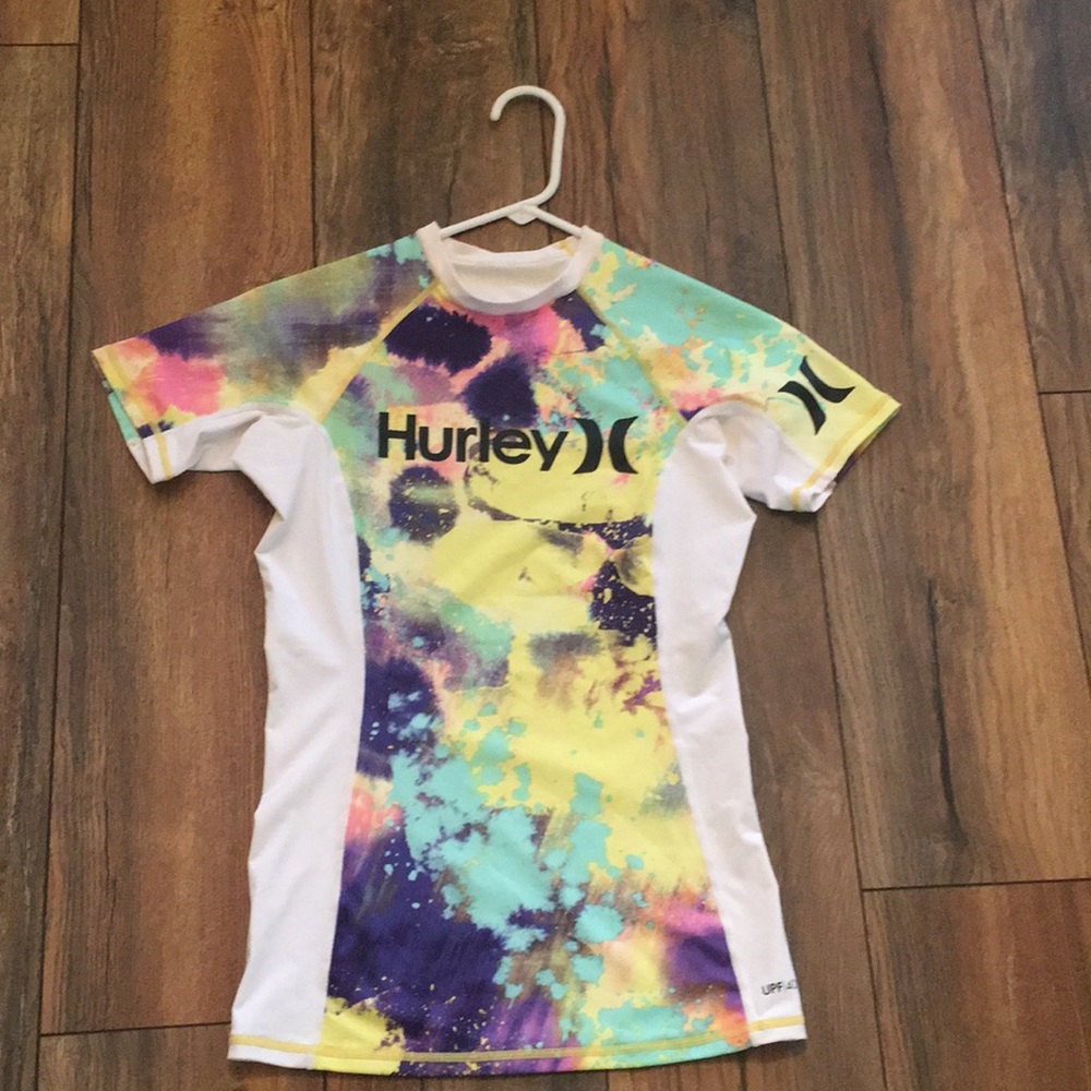 Women’s small Hurley UPF 40+ swim shirt
